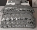 240x220 WAVE kpl pościeli mikrofibra  z foliowym nadrukiem szary